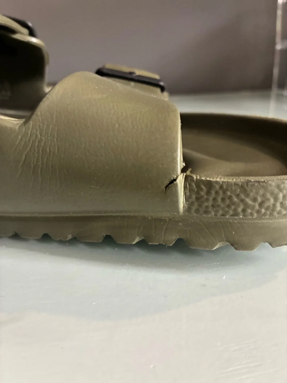 Men’s Arizona Stealth Olive Green Sandals Size 45 or 12-12.5 U.S.